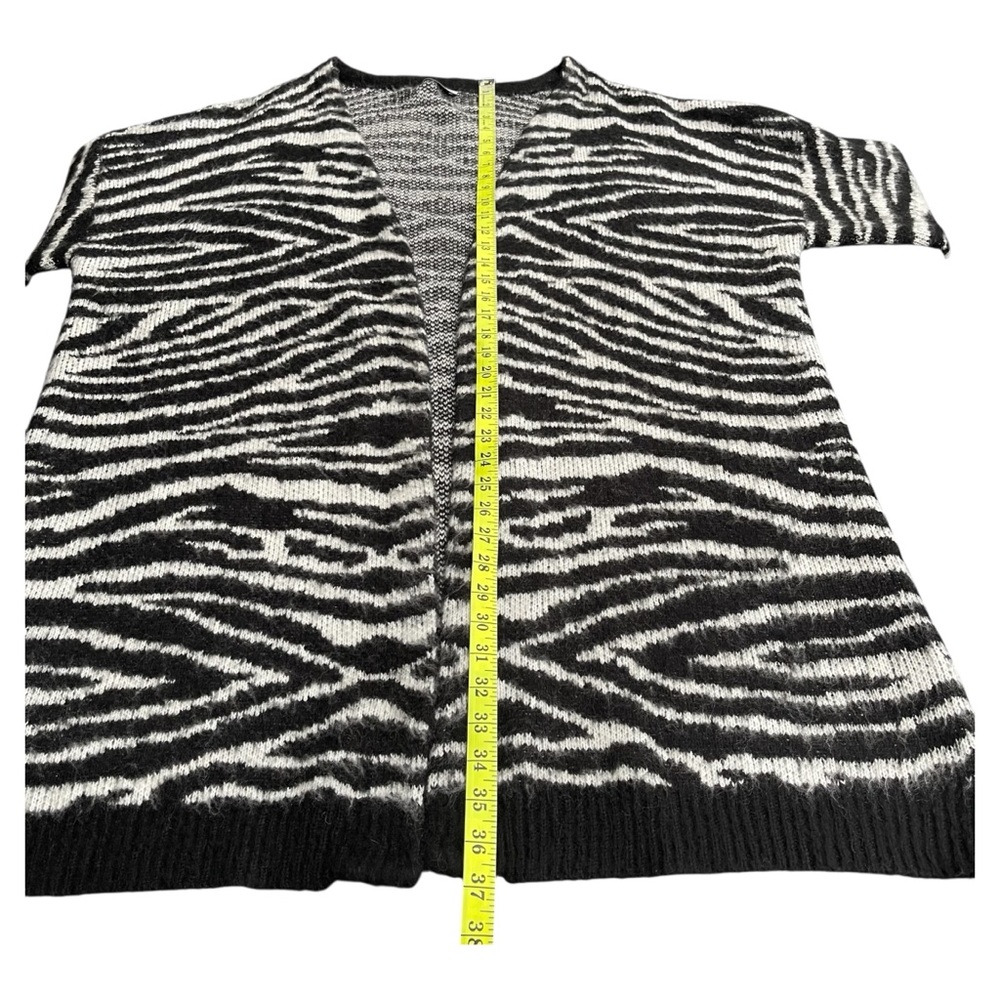 Dex Black/White Zebra Oversized Drop Shoulder Cardigan Duster (2X) - Picture 10 of 14